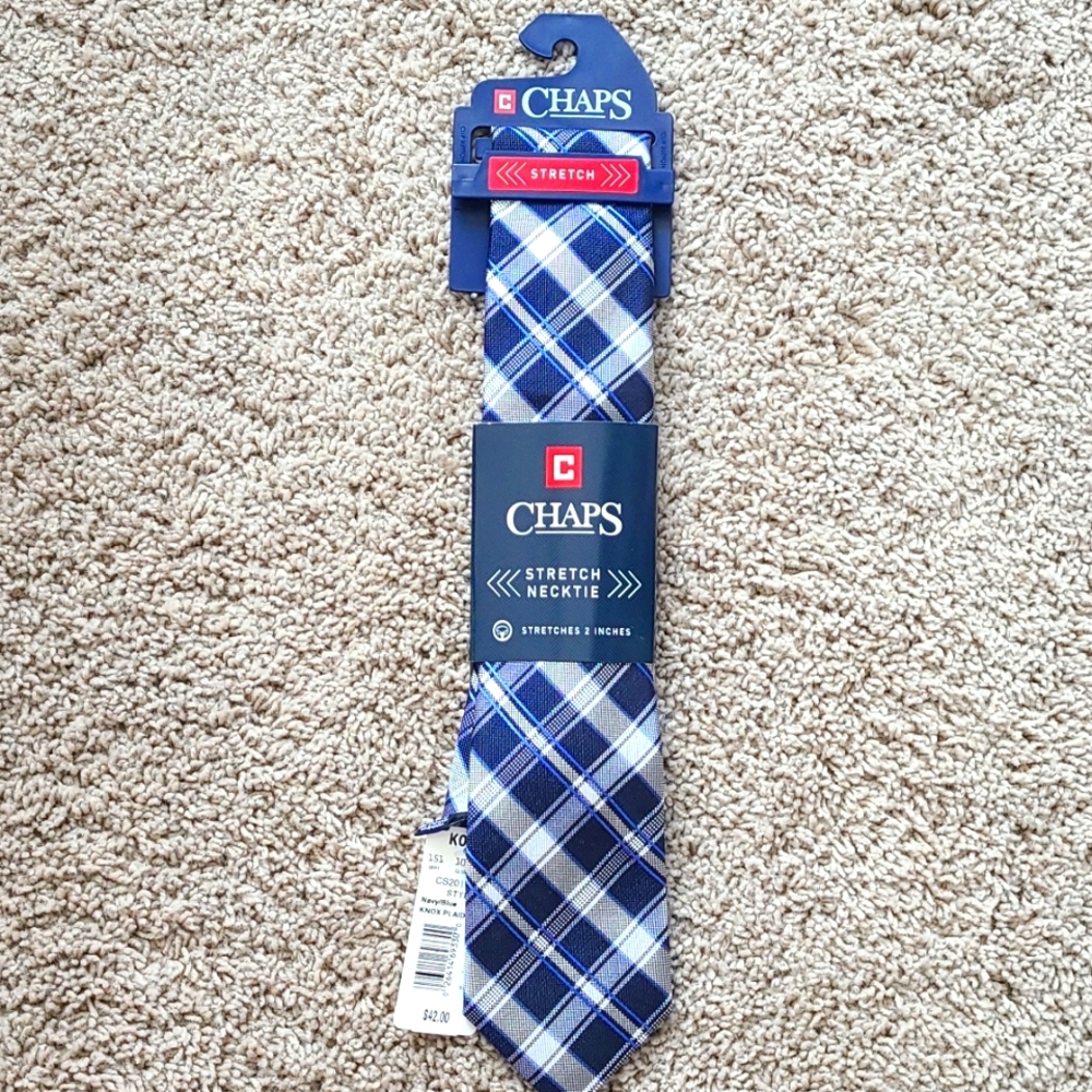 NEW-Mens necktie Navy blue plaid